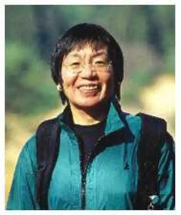 Photos: The First Woman To Climb 